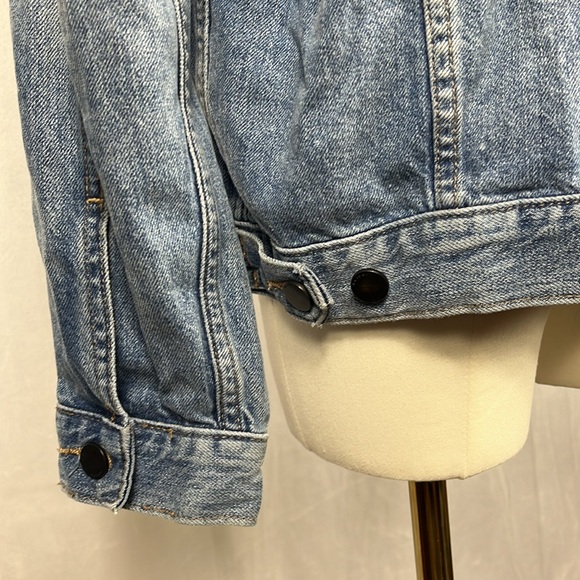 DL1961 Clyde Classic Jean Jacket in Oslo.